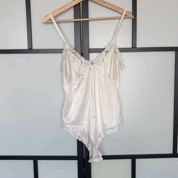 Vintage Bodychic Satin Babydoll Teddy Medium Made In USA Nylon Sexy Romantic - Picture 2 of 15